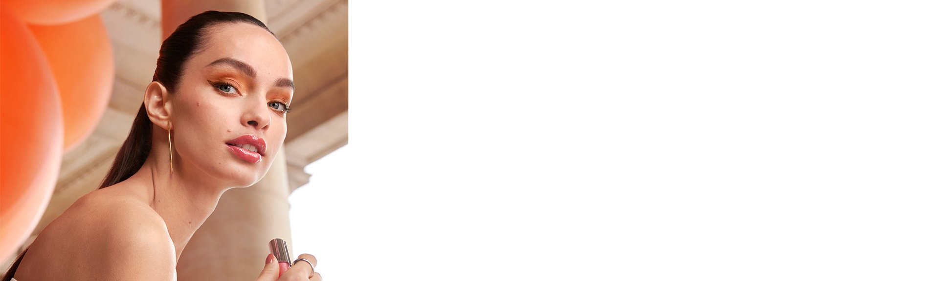 Brilliant Signature Plump Barra De Labios Gloss Volumen Hidratacion Hero